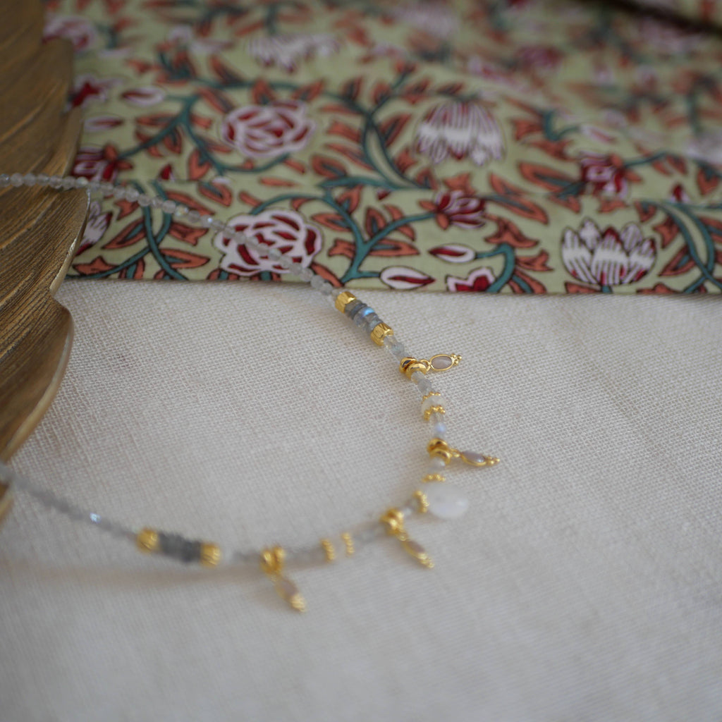 Collier Jyoti en Pierre de Lune