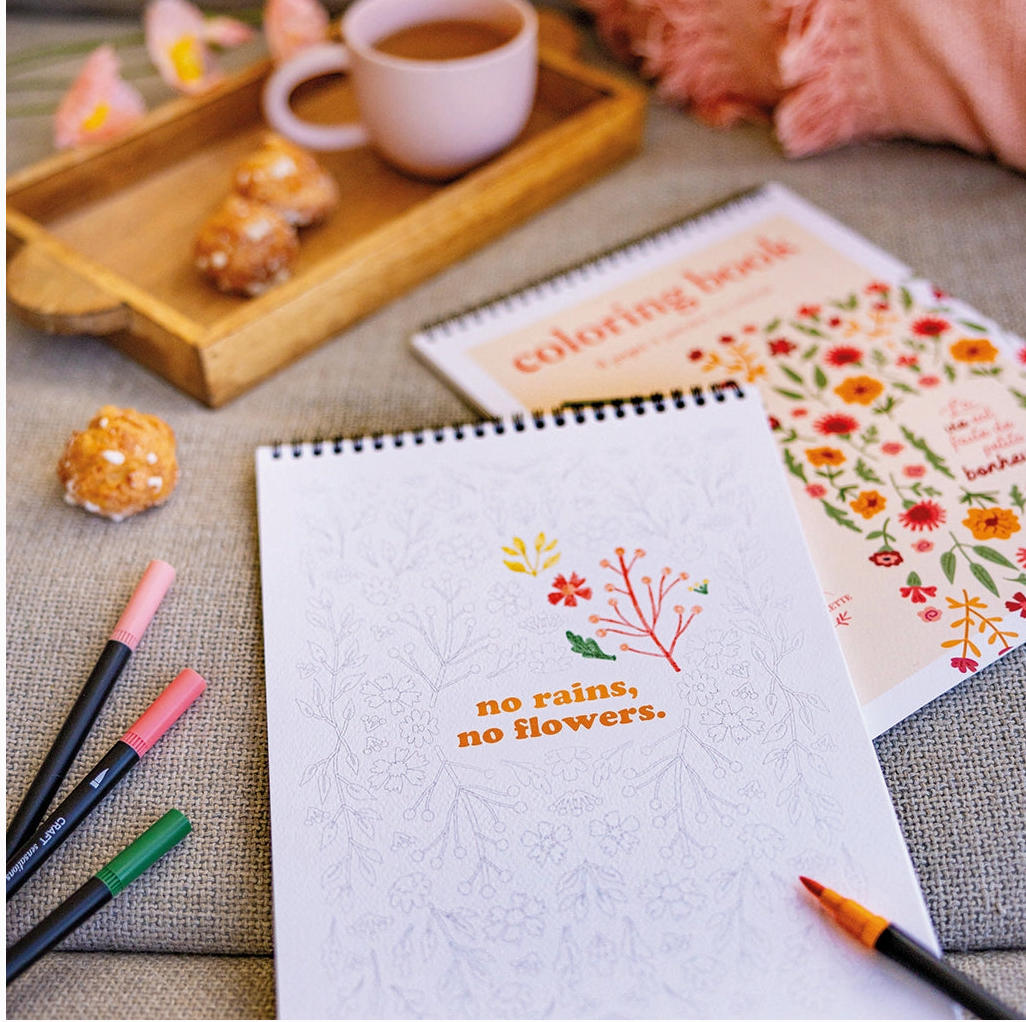 Carnet de Coloriage aux Mots Doux